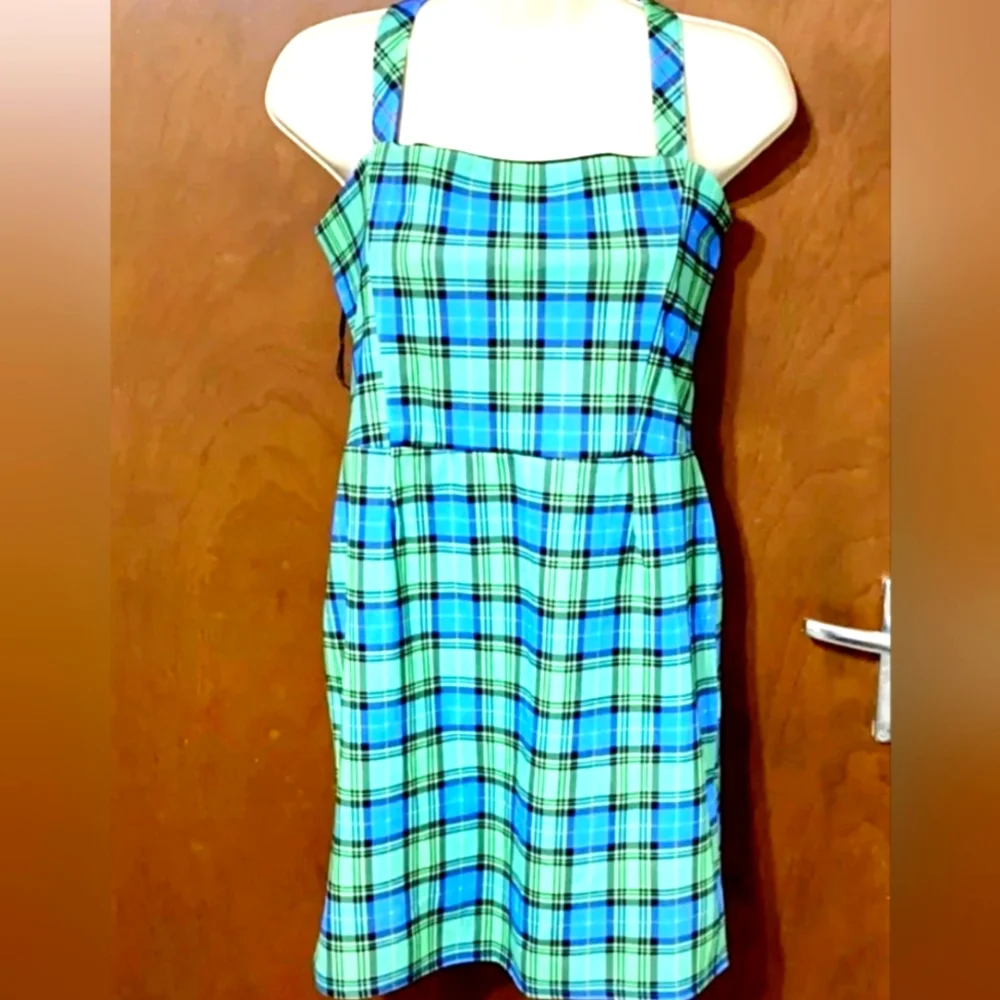 NWOT I Saw It First Blue & Green Tartan Pinafore Dress Size UK 12 - Picture 1 of 5